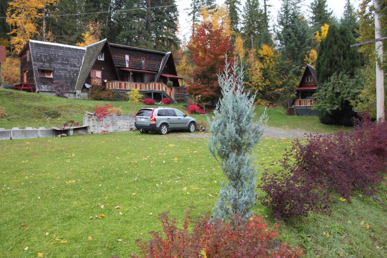 Sunny Bluffs Chalets Kaslo Exterior foto