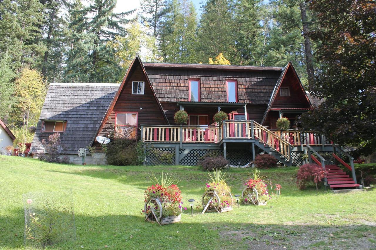 Sunny Bluffs Chalets Kaslo Exterior foto