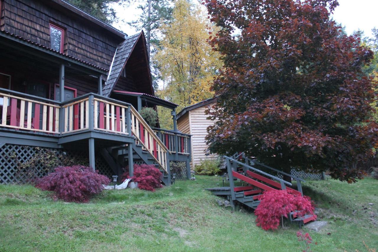 Sunny Bluffs Chalets Kaslo Exterior foto