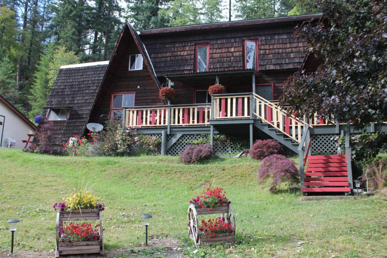 Sunny Bluffs Chalets Kaslo Exterior foto